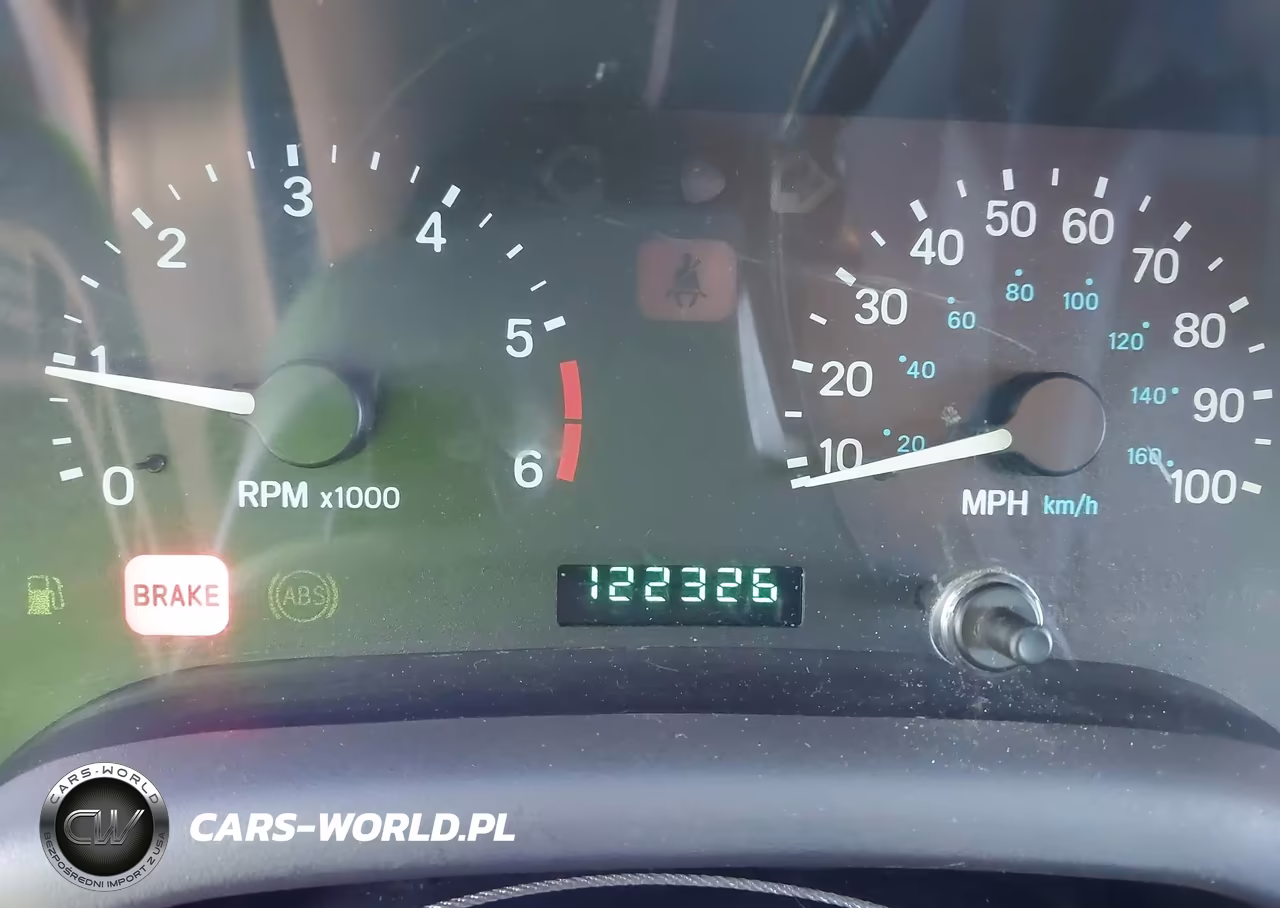 2001 Jeep Cherokee Sport VIN:1J4FF48S01L500823 - 7