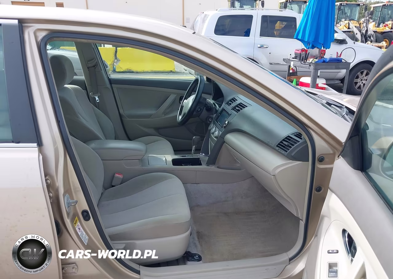 2010 Toyota Camry Le VIN:4T1BF3EK4AU022091 - 5