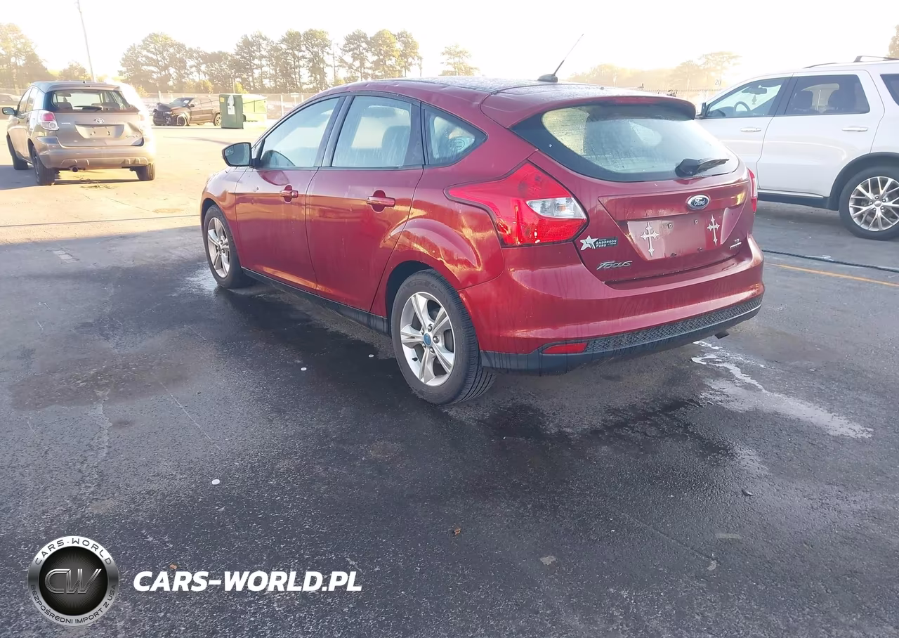 2013 Ford Focus Se VIN:1FADP3K22DL254557 - 3