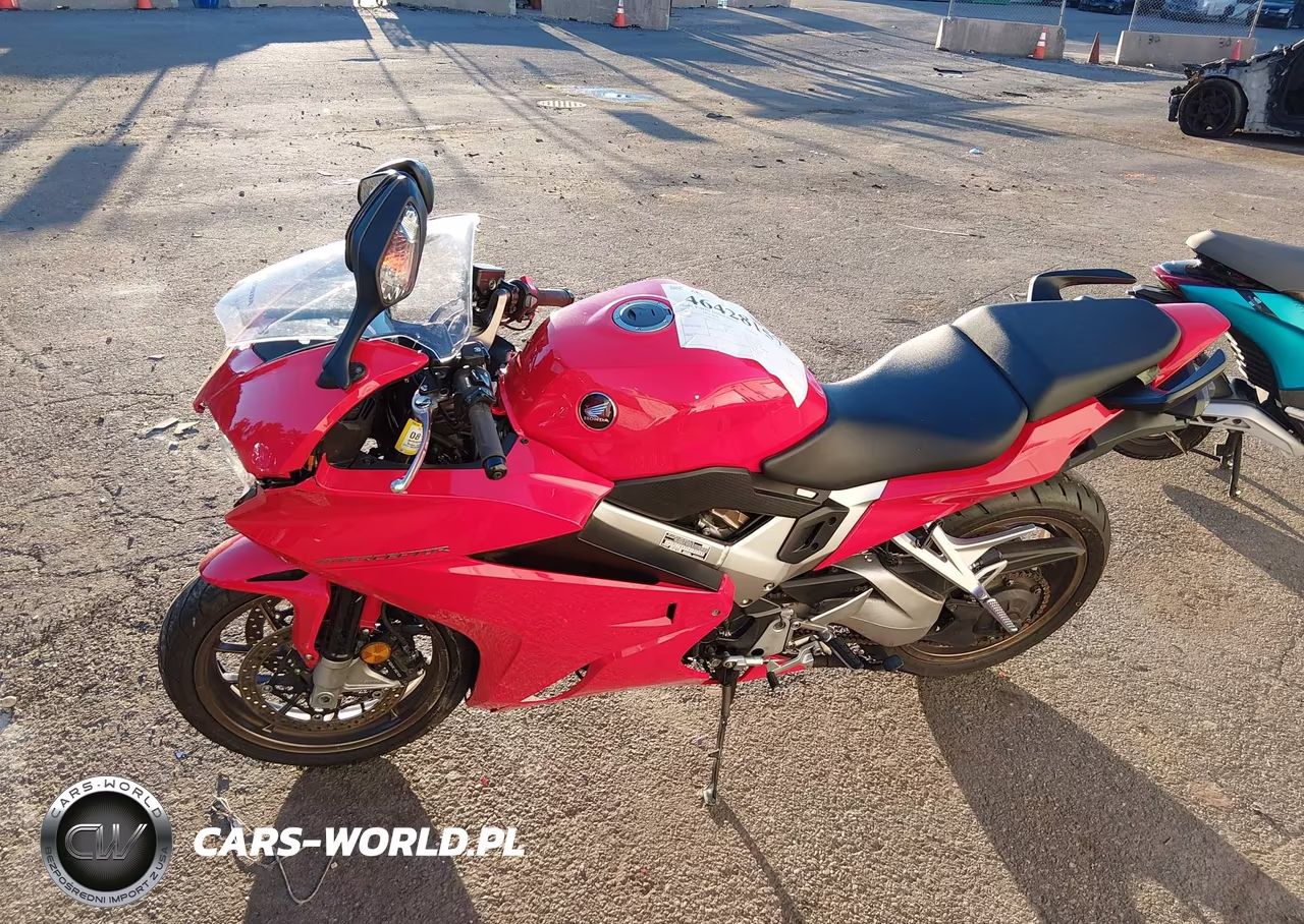 2015 Honda Vfr800 F VIN:JH2RC7953FK100295 - 9