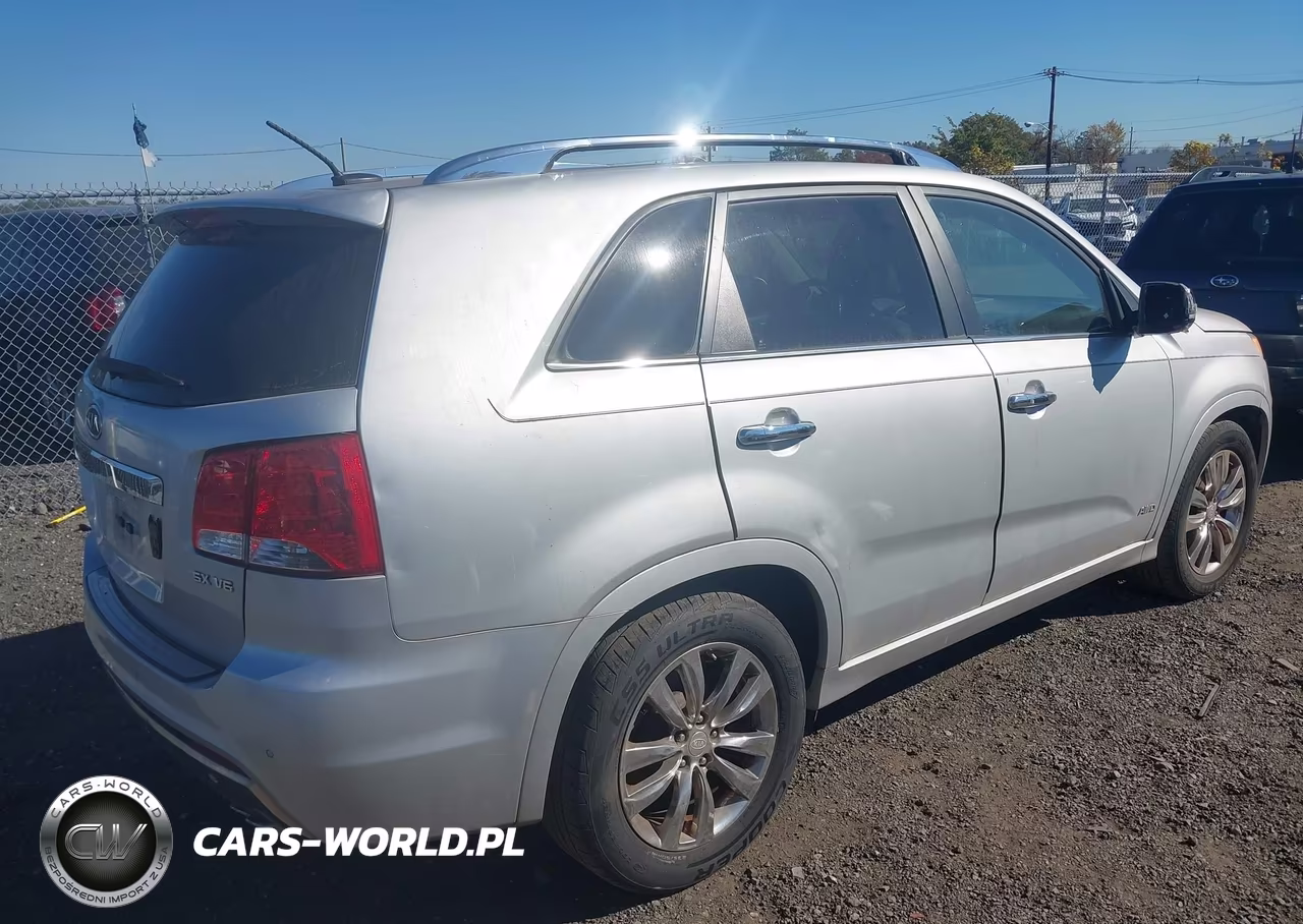 2013 Kia Sorento Sx V6 VIN:5XYKWDA24DG362847 - 4