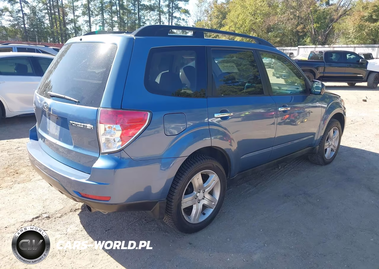 2010 Subaru Forester 2.5X Premium VIN:JF2SH6CC3AH771258 - 4