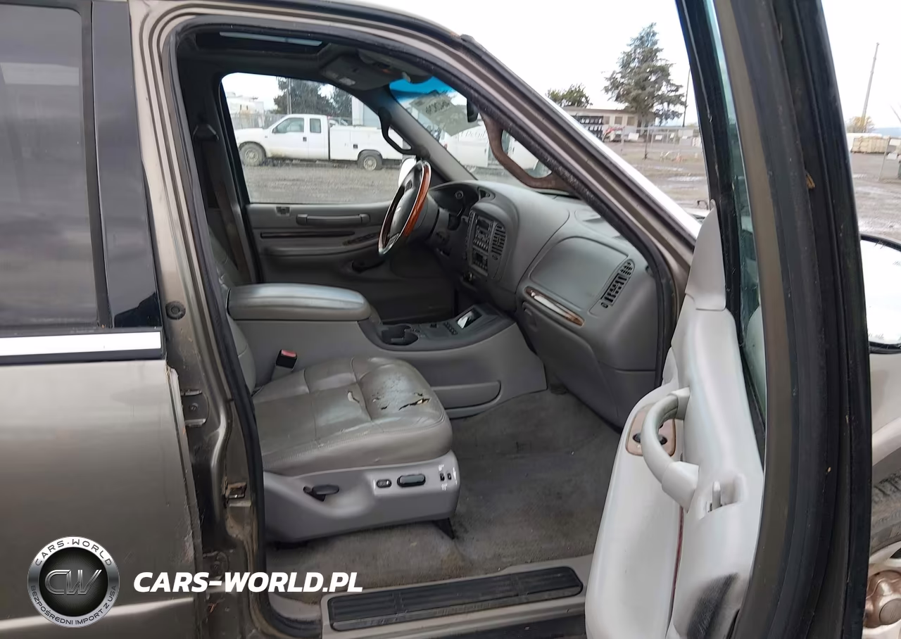 2002 Lincoln Navigator VIN:5LMFU28R62LJ16732 - 5