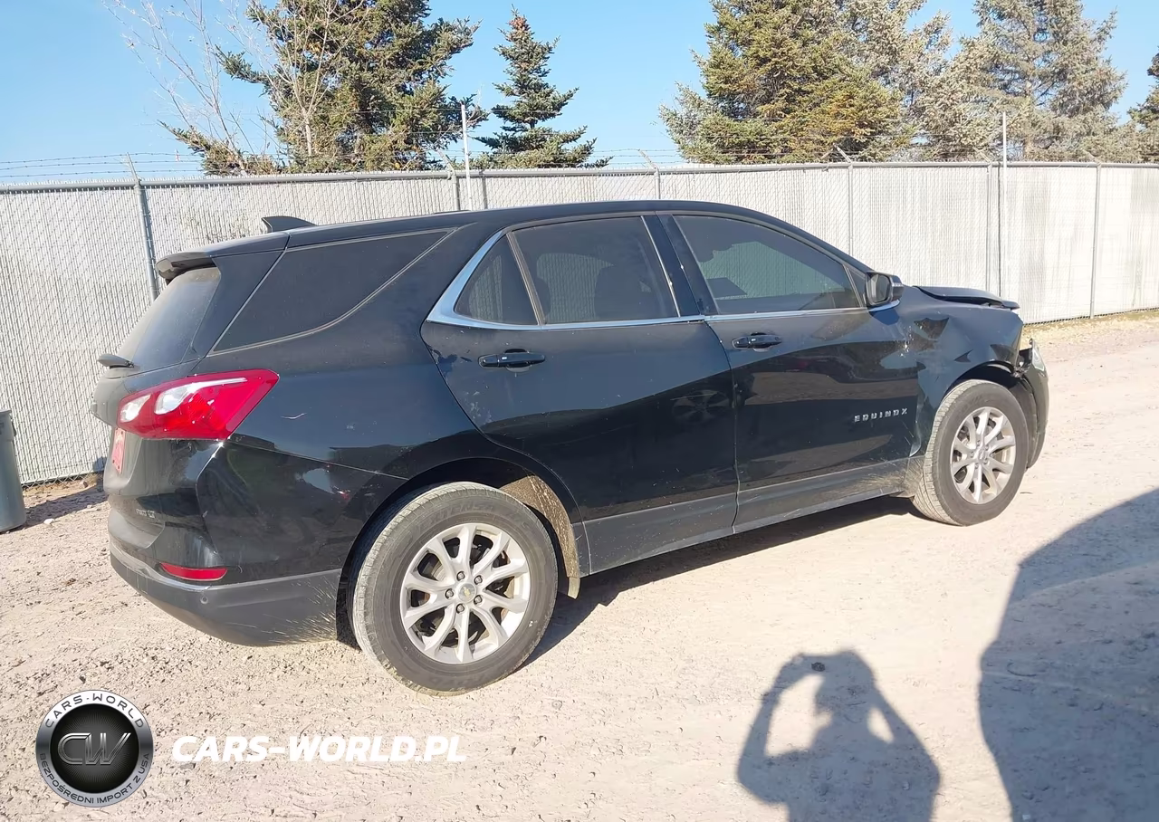 2018 Chevrolet Equinox Lt VIN:2GNAXSEV6J6271354 - 4