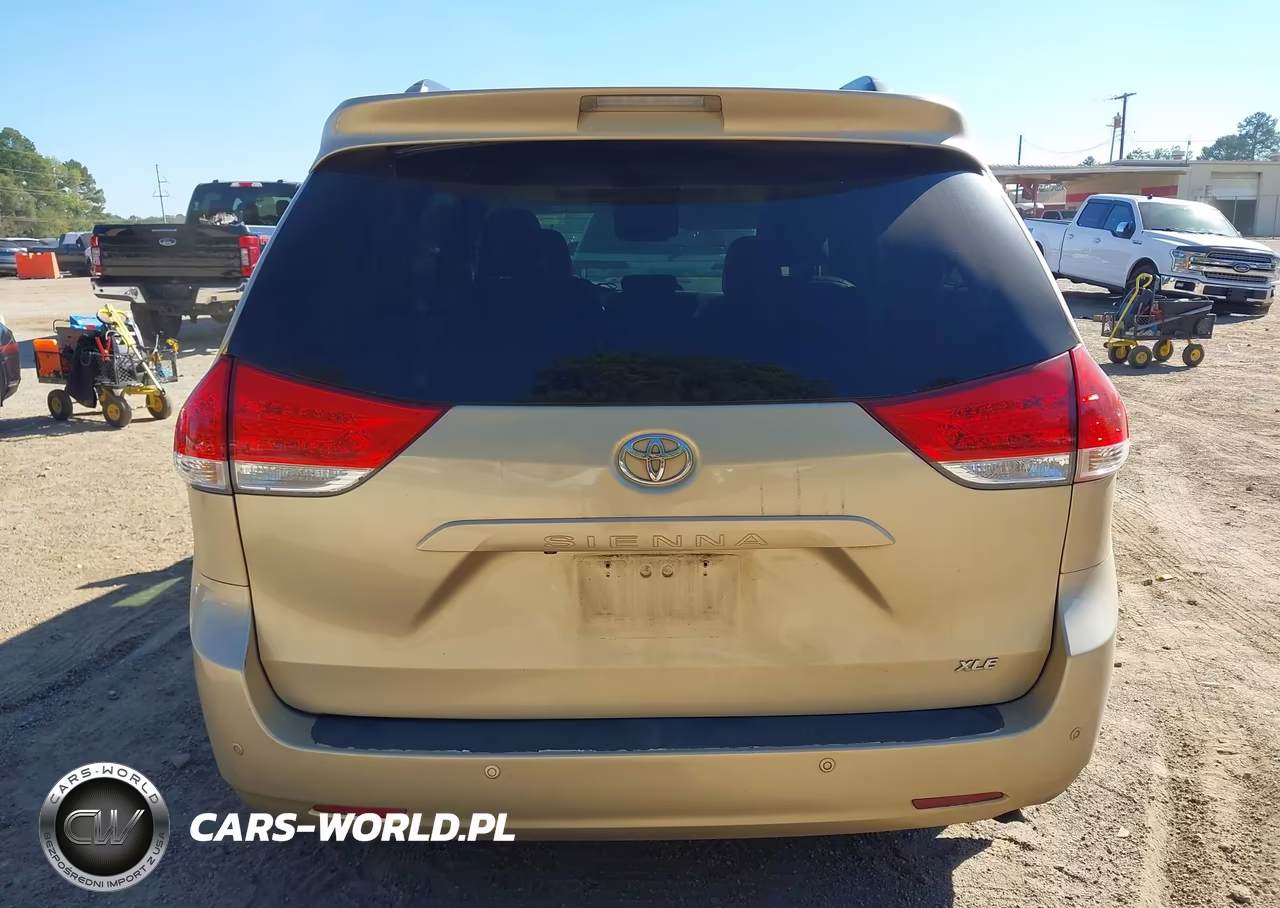 2014 Toyota Sienna Xle V6 8 Passenger VIN:5TDYK3DC9ES518857 - 16