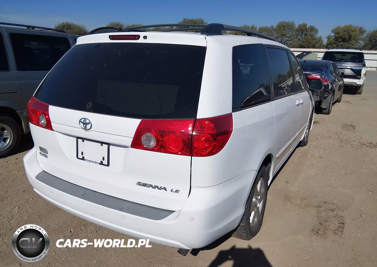 2009 Toyota Sienna Le VIN:5TDZK23C29S286799 - 4