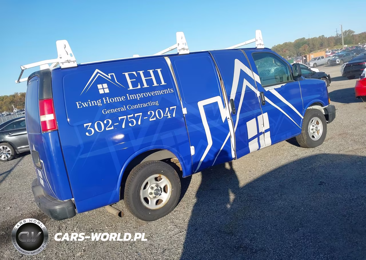 2005 Chevrolet Express VIN:1GCFG15X051112655 - 4