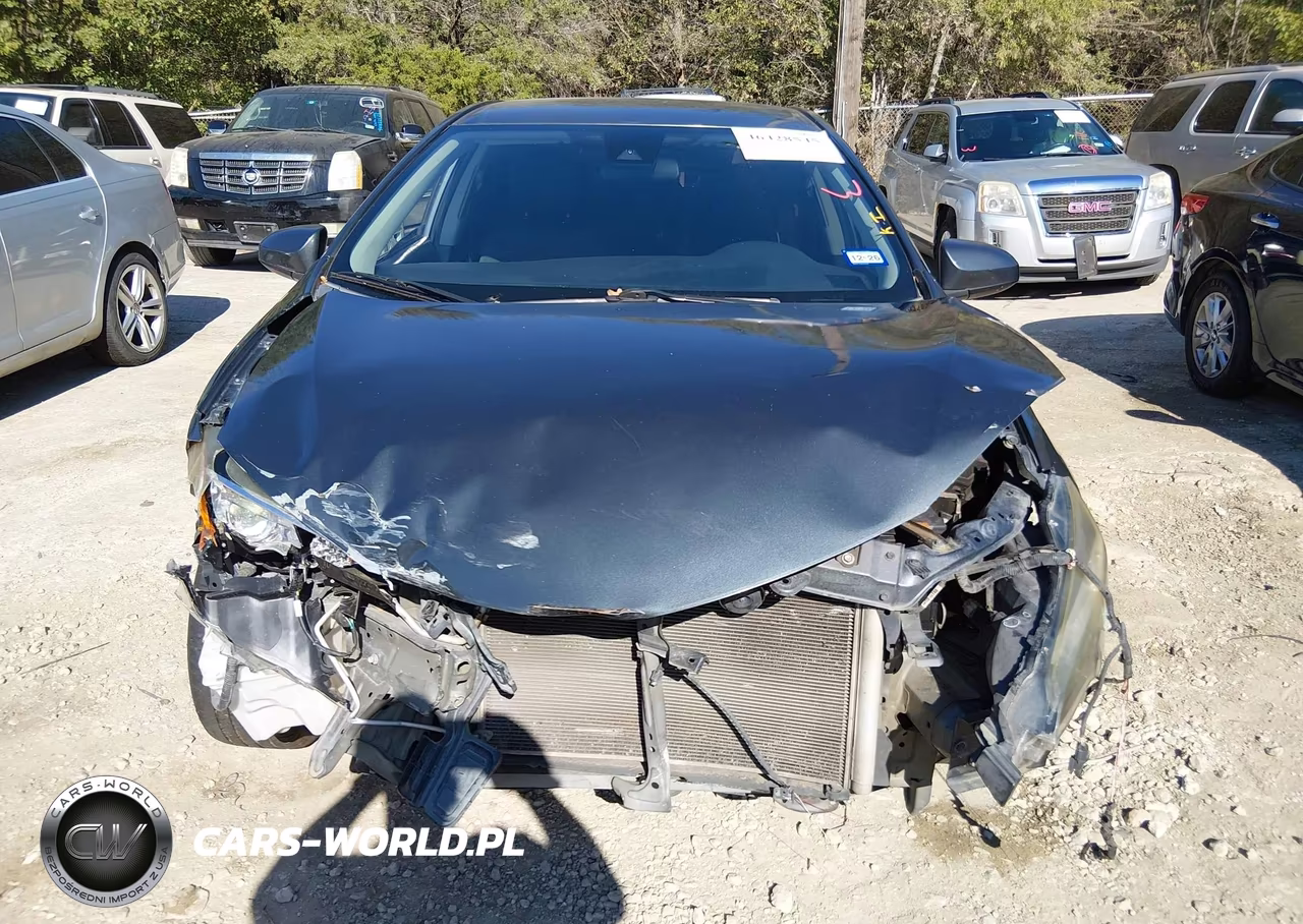 2017 Toyota Corolla Le VIN:5YFBURHE8HP640248 - 6