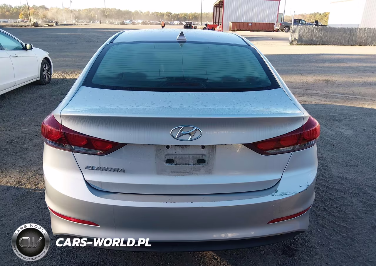 2018 Hyundai Elantra Sel VIN:5NPD84LF5JH357325 - 16