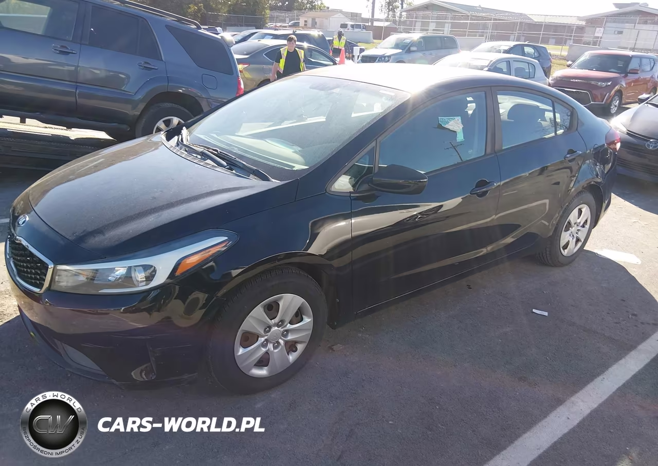 2017 Kia Forte Lx VIN:3KPFK4A75HE121102 - 2