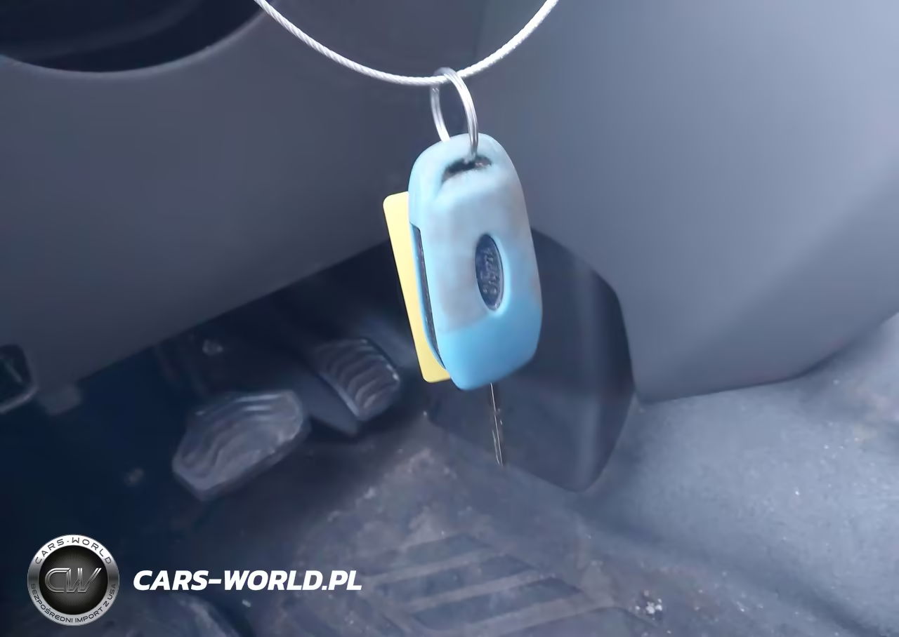2023 Ford Transit-150 VIN:1FTYE1C87PKA06260 - 11