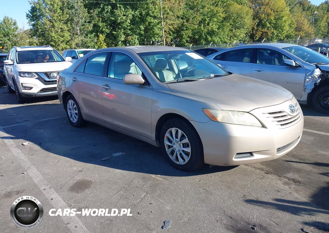 2007 Toyota Camry Le V6 – zdjęcie 1 z 11