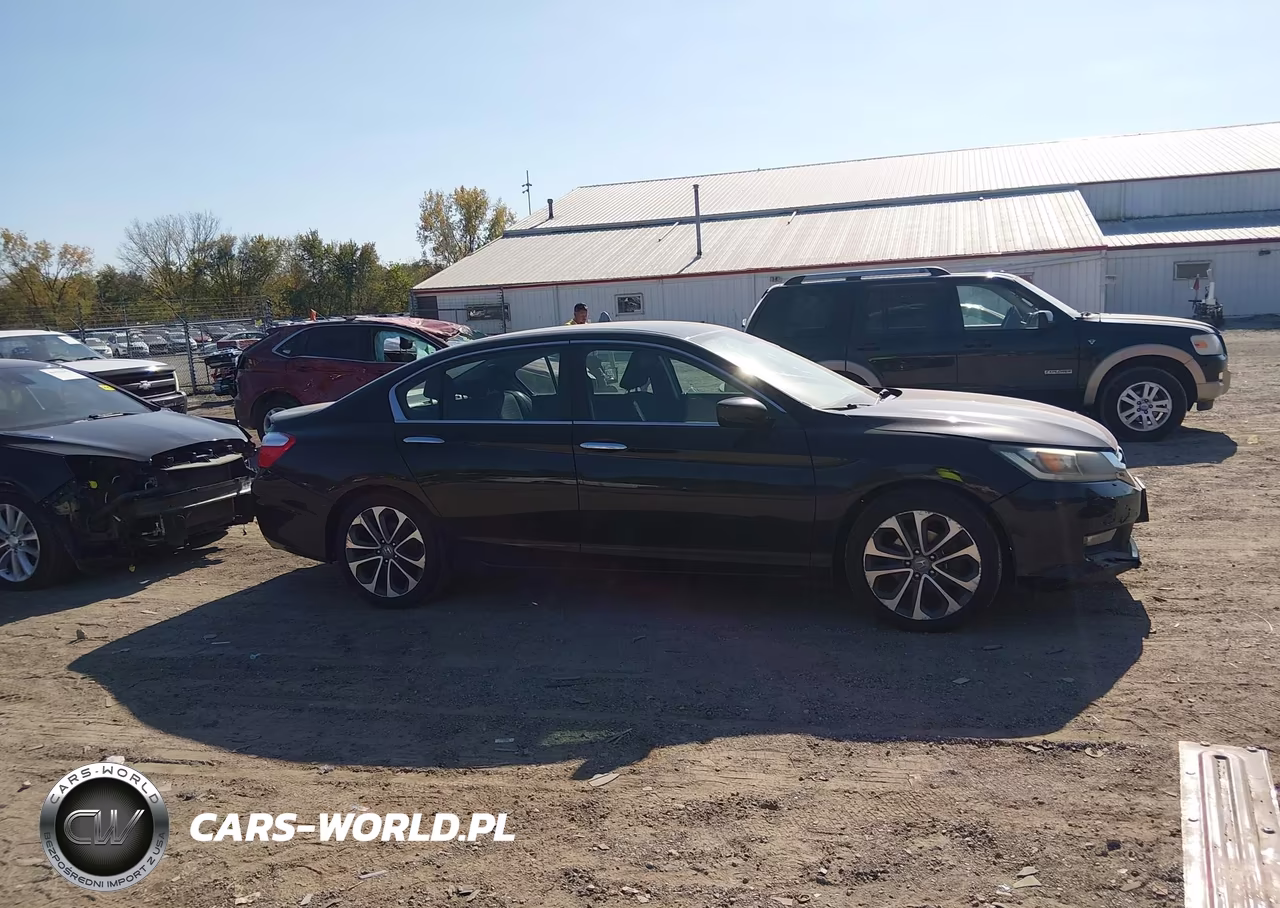 2014 Honda Accord Sport VIN:1HGCR2F53EA002944 - 13