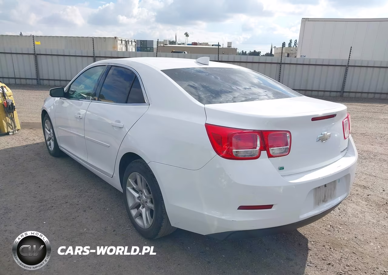 2015 Chevrolet Malibu 1Lt VIN:1G11C5SL8FU150979 - 3