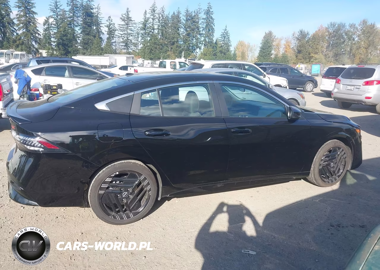2026 Nissan Sentra Sr VIN:3N1AB9DV8TY313108 - 13
