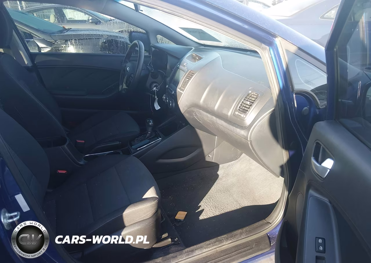 2018 Kia Forte Lx VIN:3KPFL4A75JE193159 - 5