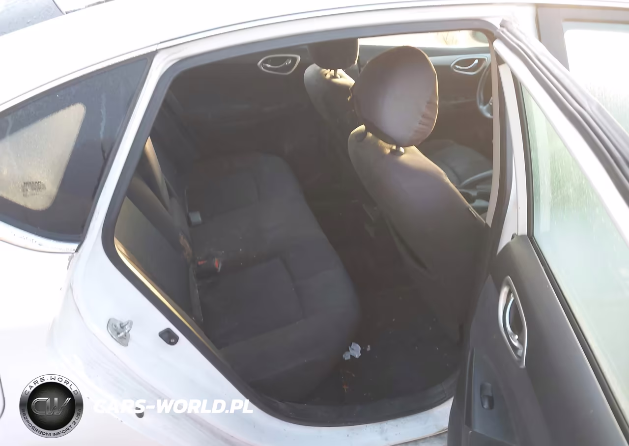 2015 Nissan Sentra Sr VIN:3N1AB7AP7FY328360 - 8