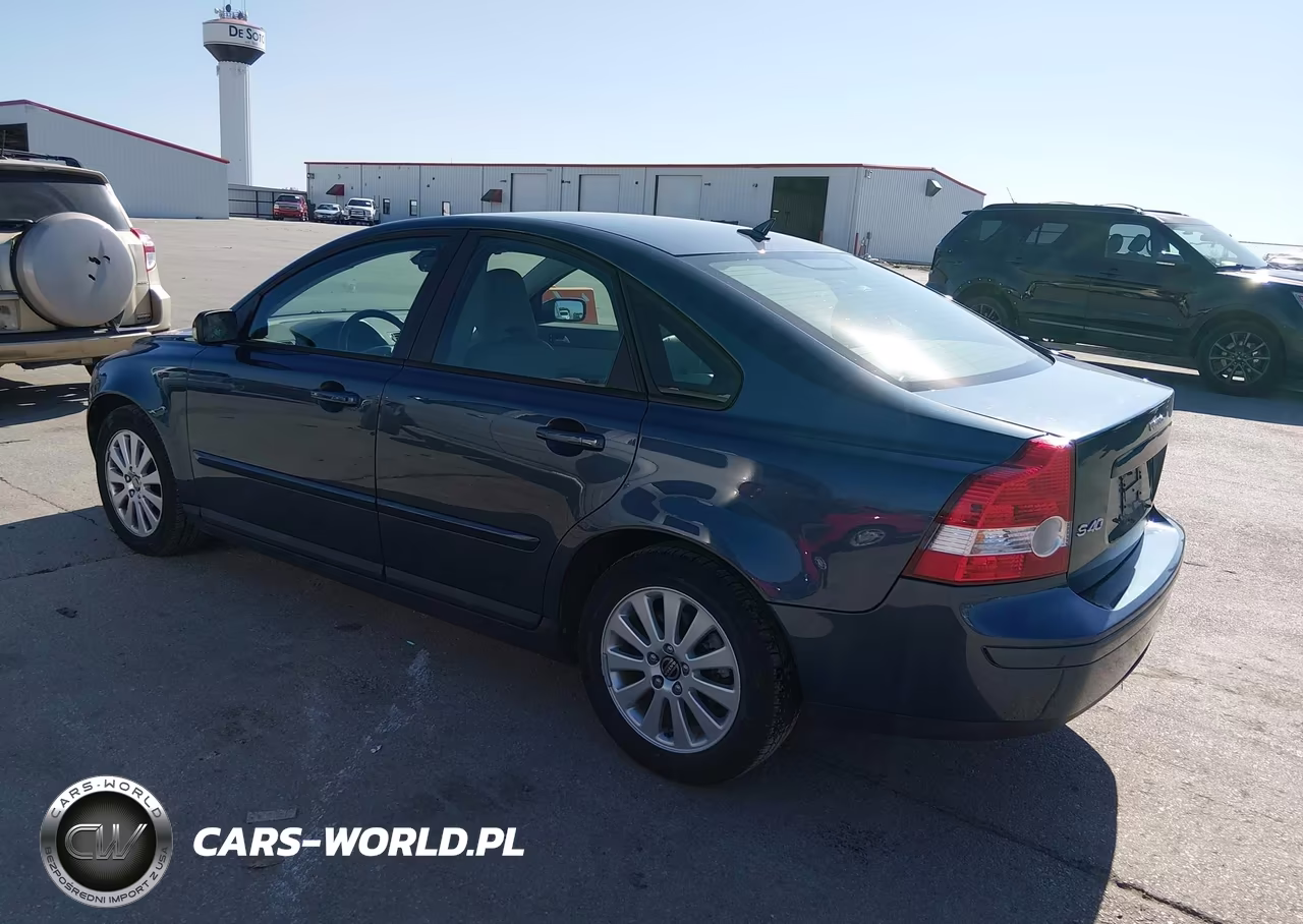 2005 Volvo S40 2.4I VIN:YV1MS382452066138 - 3