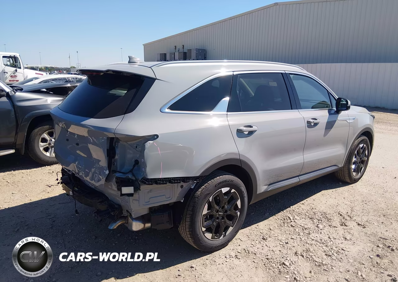 2027 Kia Sorento VIN:5XYRL4JC9VG495170 - 4