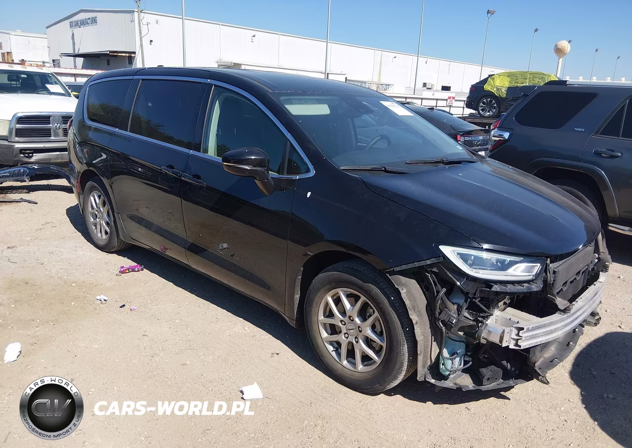 2024 Chrysler Pacifica Touring L