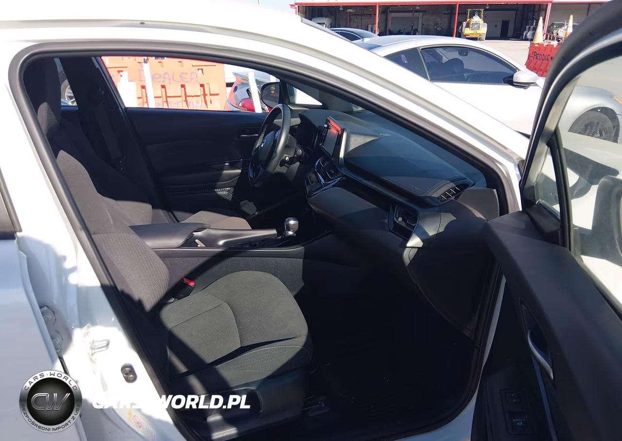 2018 Toyota C-Hr Xle VIN:NMTKHMBXXJR041395 - 5