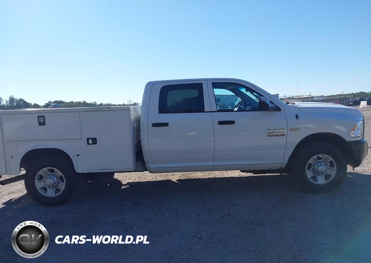 2018 Ram 2500 Tradesman 4X2 8' Box VIN:3C7WR4HJ5JG346677 - 13