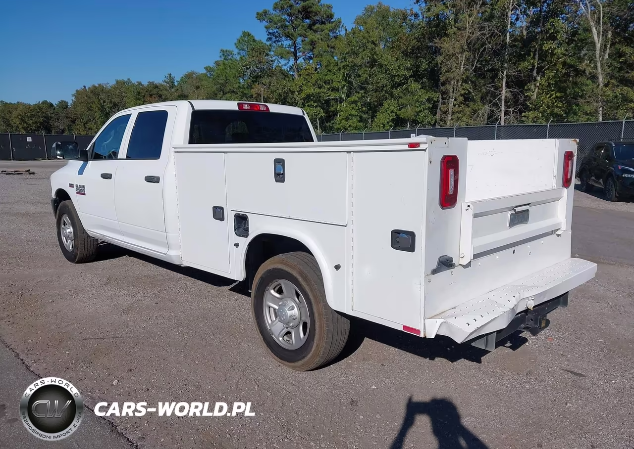 2018 Ram 2500 Tradesman 4X2 8' Box VIN:3C7WR4HJ5JG346677 - 3
