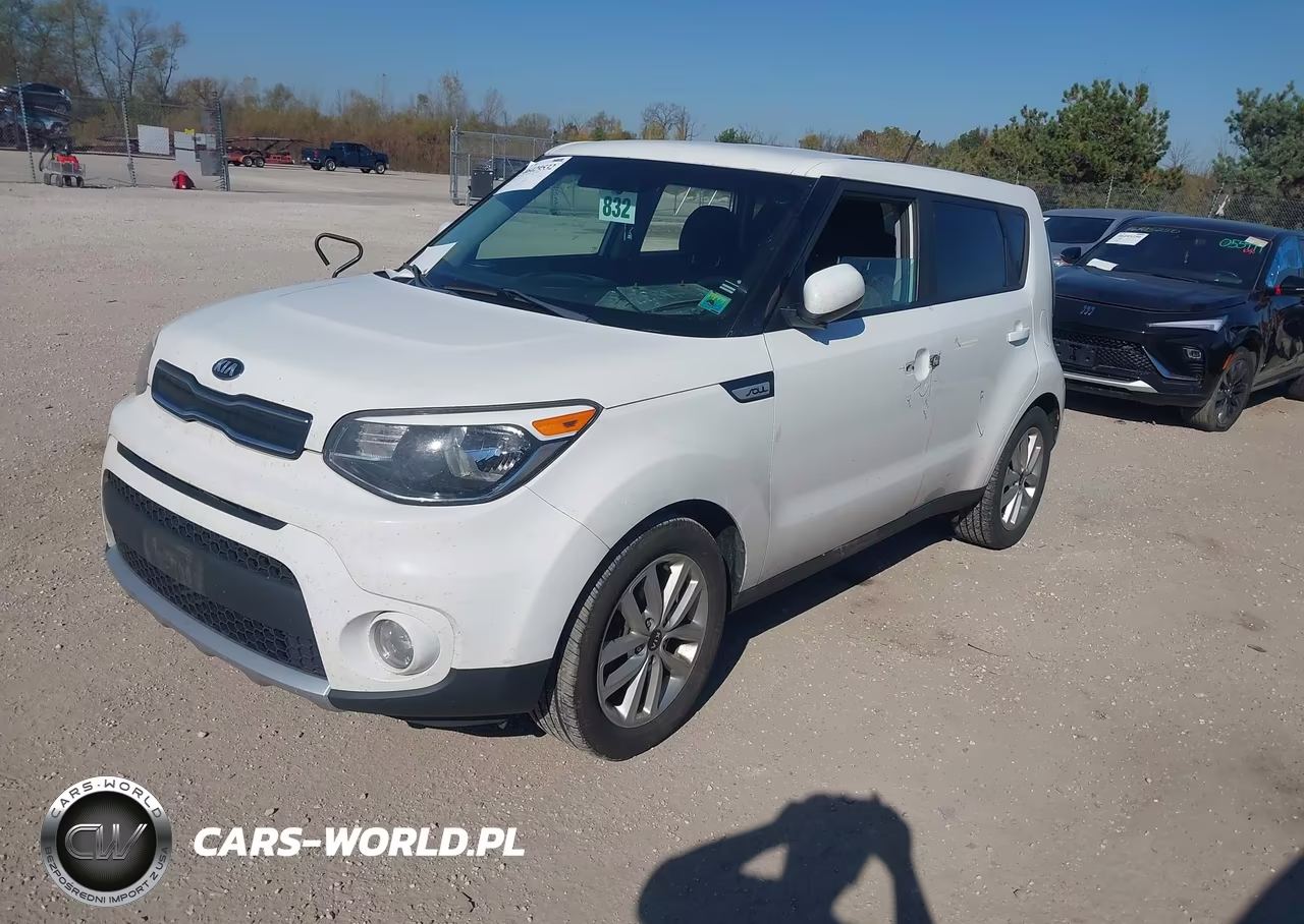 2018 Kia Soul + VIN:KNDJP3A54J7557126 - 2