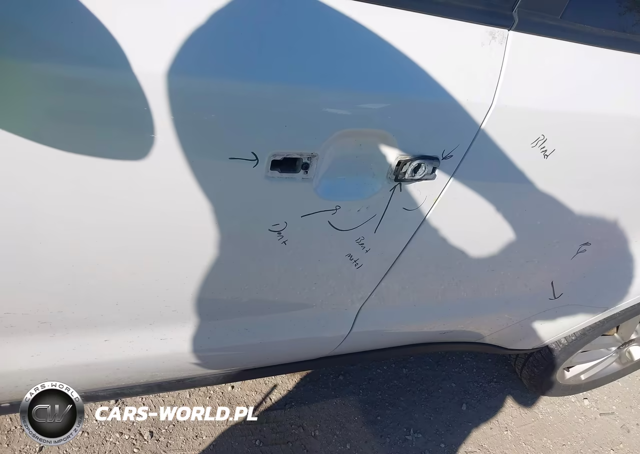 2018 Kia Soul + VIN:KNDJP3A54J7557126 - 6