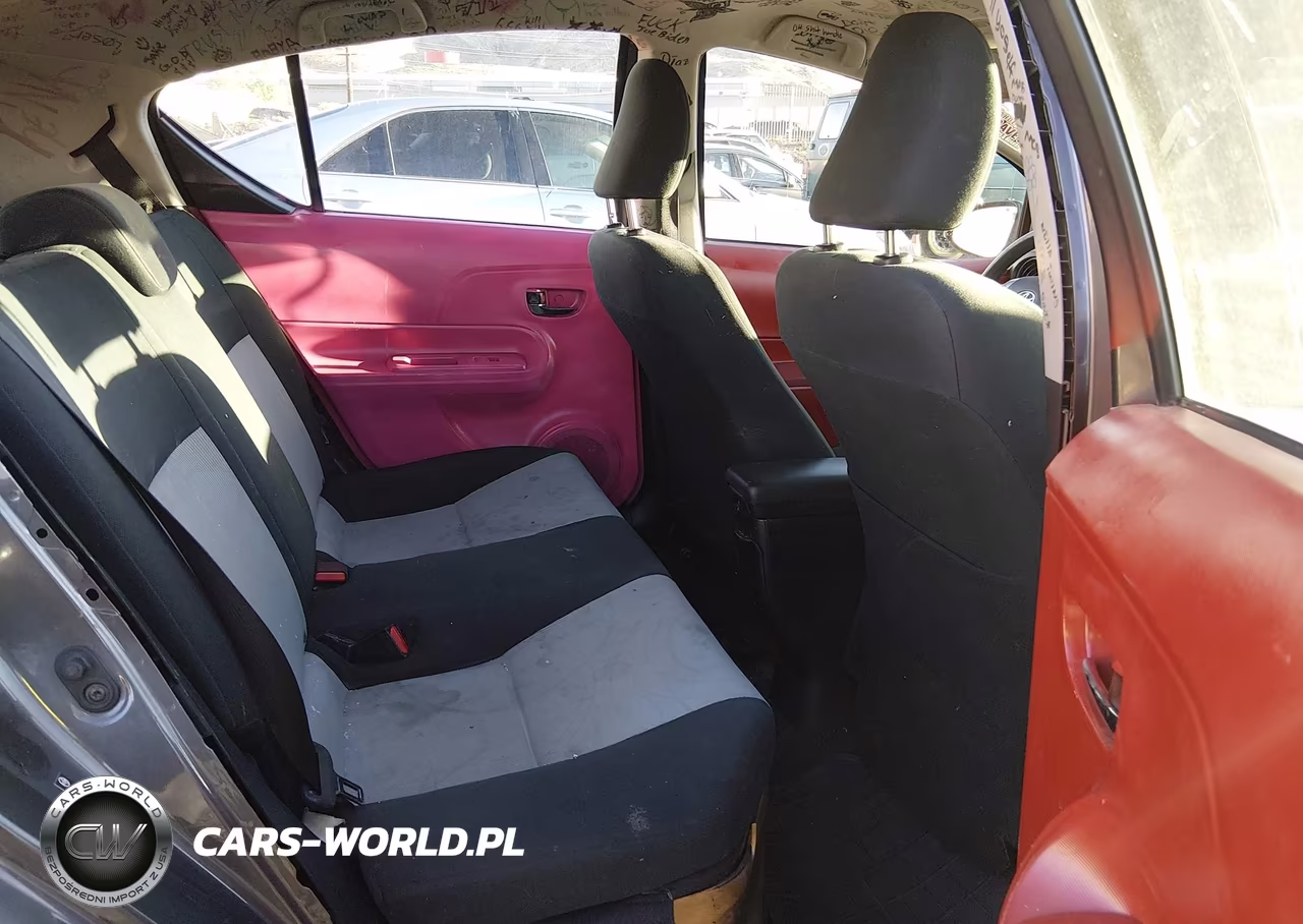 2012 Toyota Prius C Two VIN:JTDKDTB35C1527777 - 8