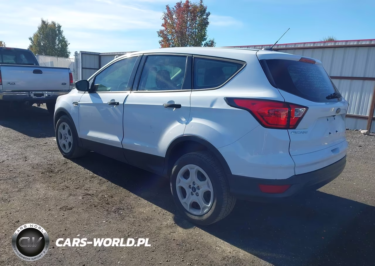 2019 Ford Escape S VIN:1FMCU0F78KUA78930 - 3
