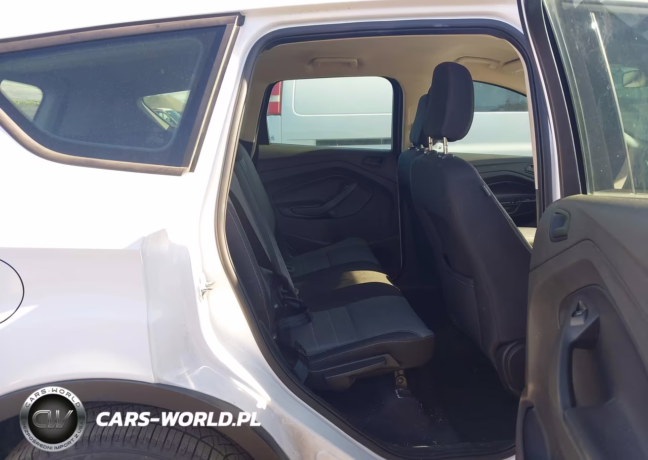 2019 Ford Escape S VIN:1FMCU0F78KUA78930 - 8