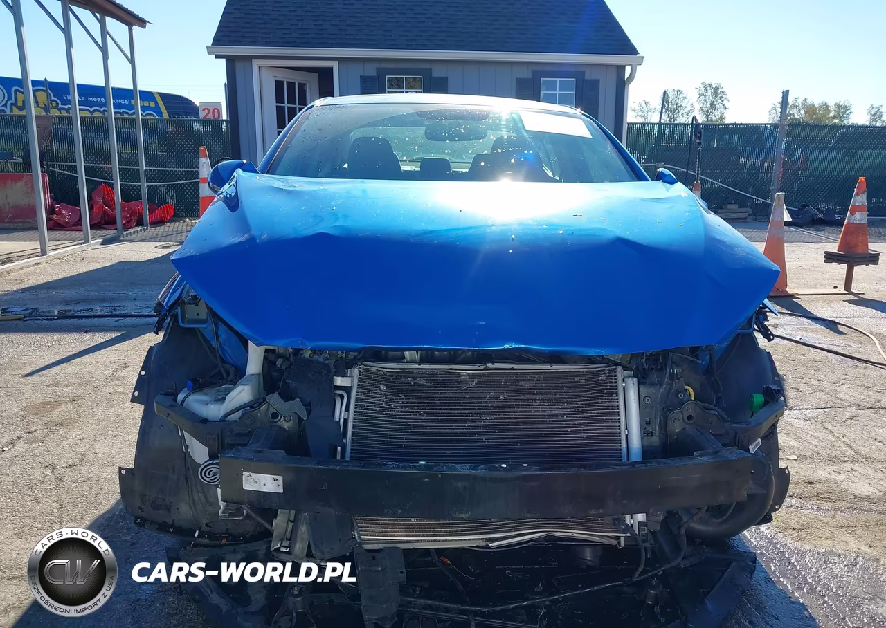2018 Hyundai Elantra Value Edition VIN:5NPD84LF5JH241915 - 12