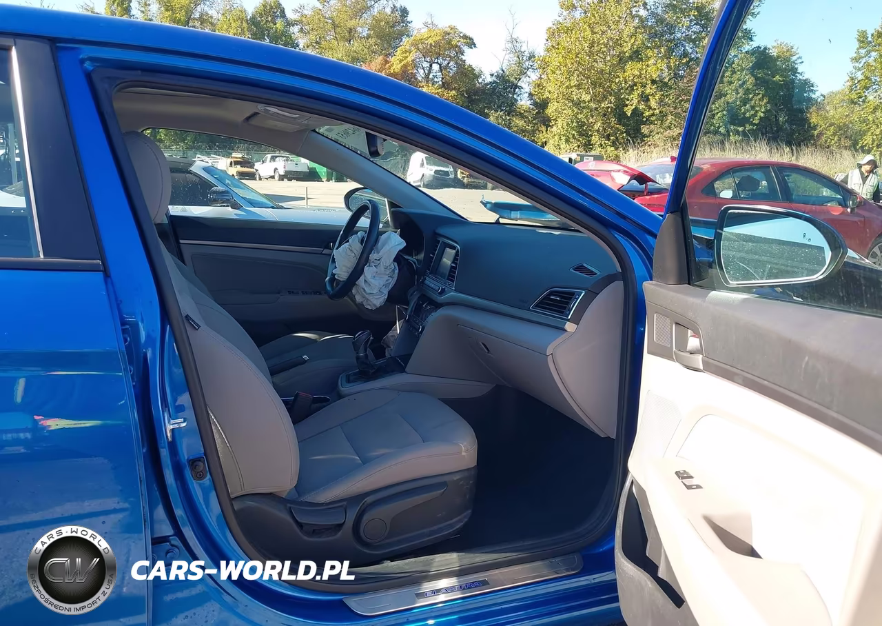 2018 Hyundai Elantra Value Edition VIN:5NPD84LF5JH241915 - 5