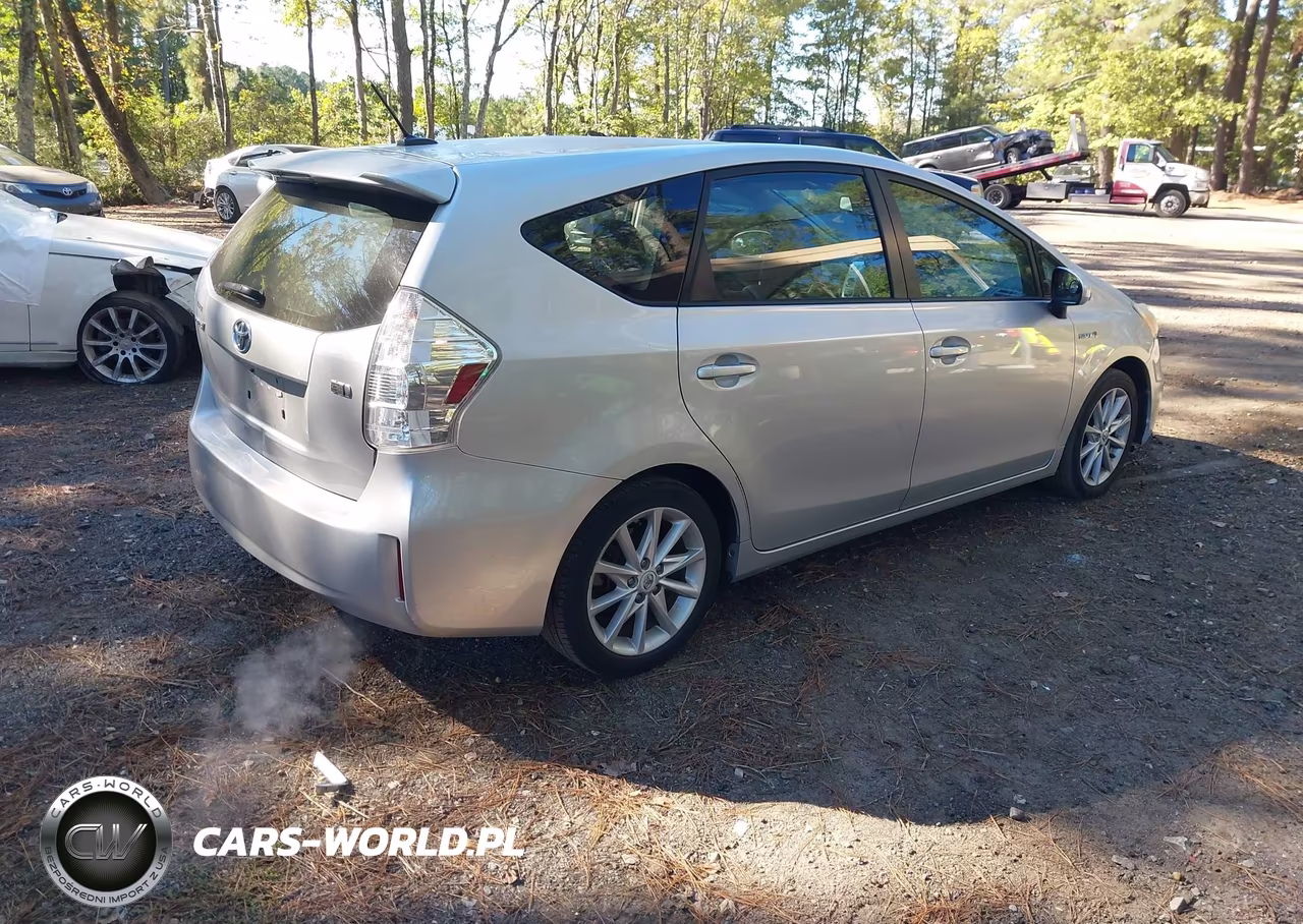 2012 Toyota Prius V Five VIN:JTDZN3EU6C3058476 - 4