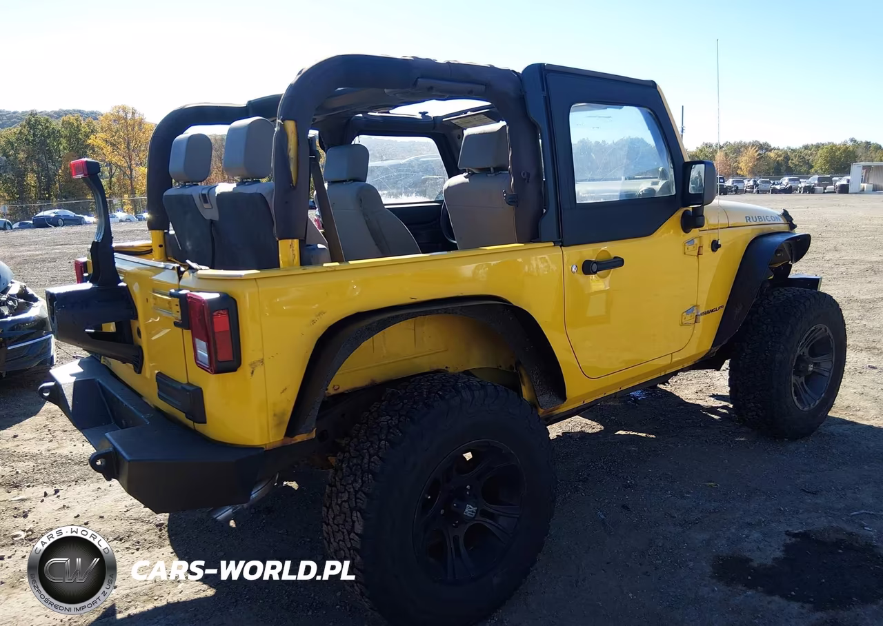 2008 Jeep Wrangler Rubicon VIN:1J8GA64138L572328 - 4