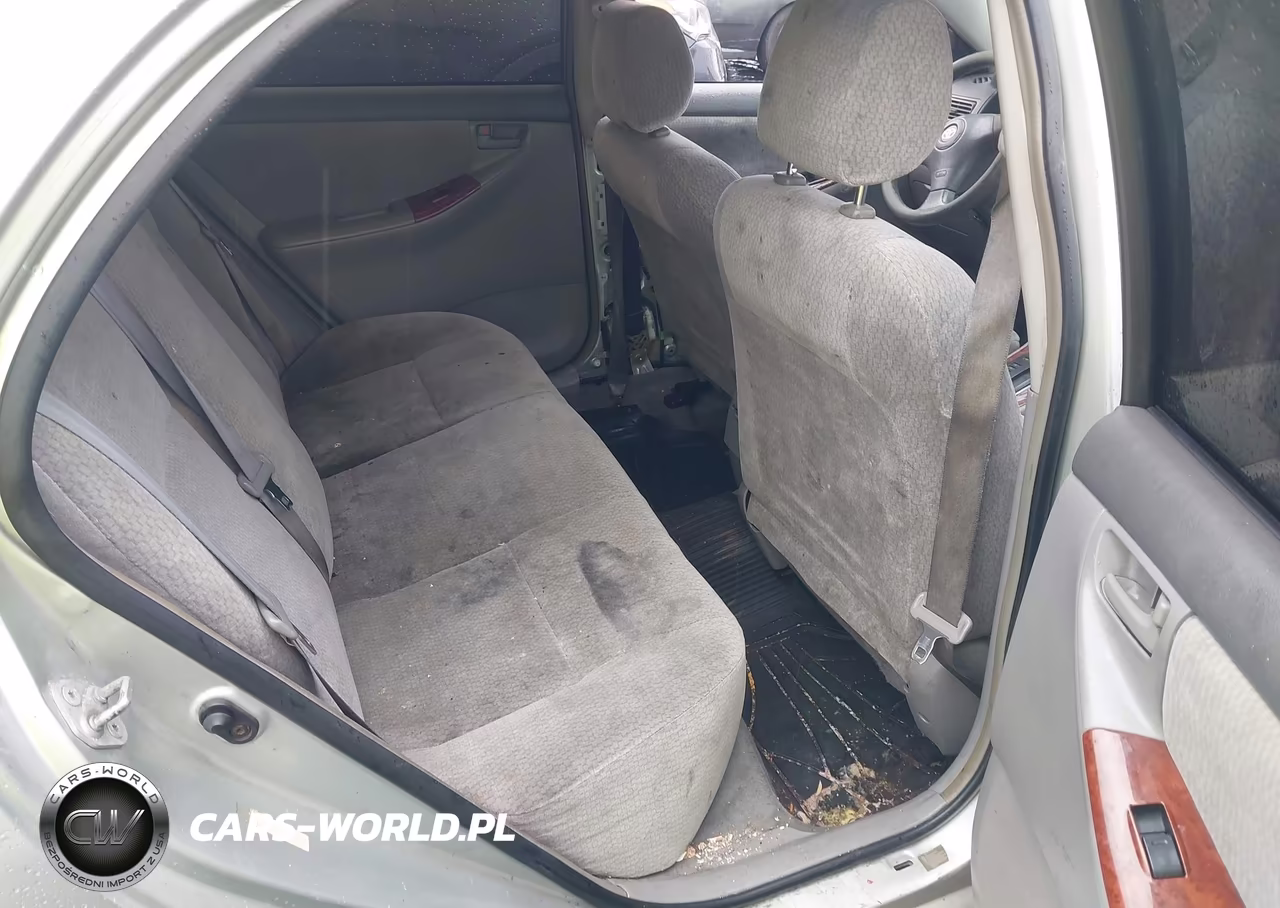 2004 Toyota Corolla Le VIN:JTDBR38E242032751 - 8