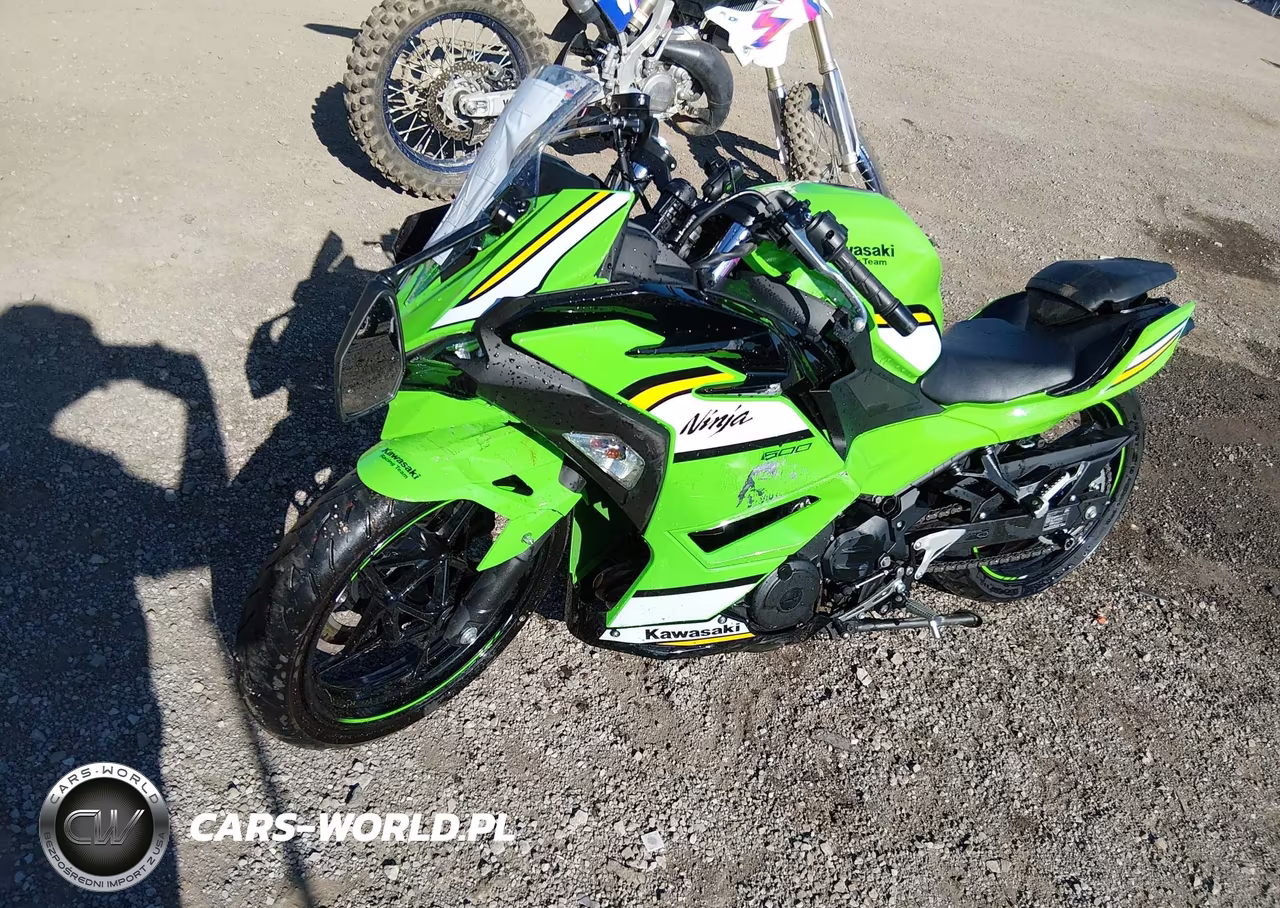 2025 Kawasaki Ex500 H