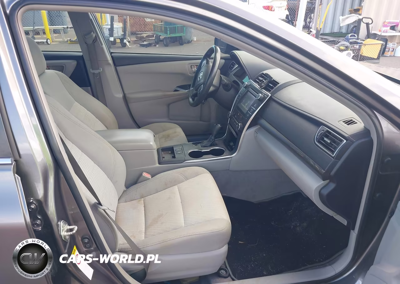 2015 Toyota Camry Hybrid Le VIN:4T1BD1FK5FU176678 - 5