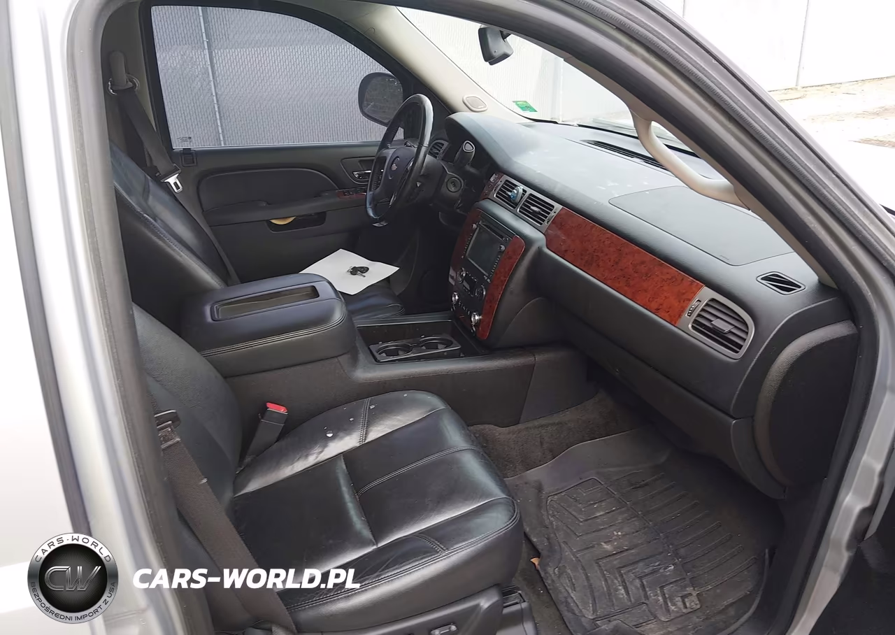 2014 Chevrolet Suburban 1500 Lt VIN:1GNSKJE75ER162795 - 5