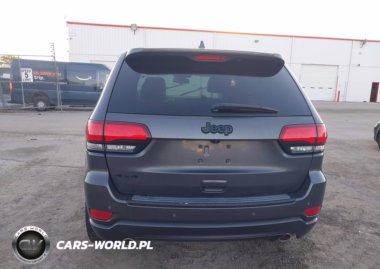 2015 Jeep Grand Cherokee Altitude VIN:1C4RJFAG0FC116471 - 16