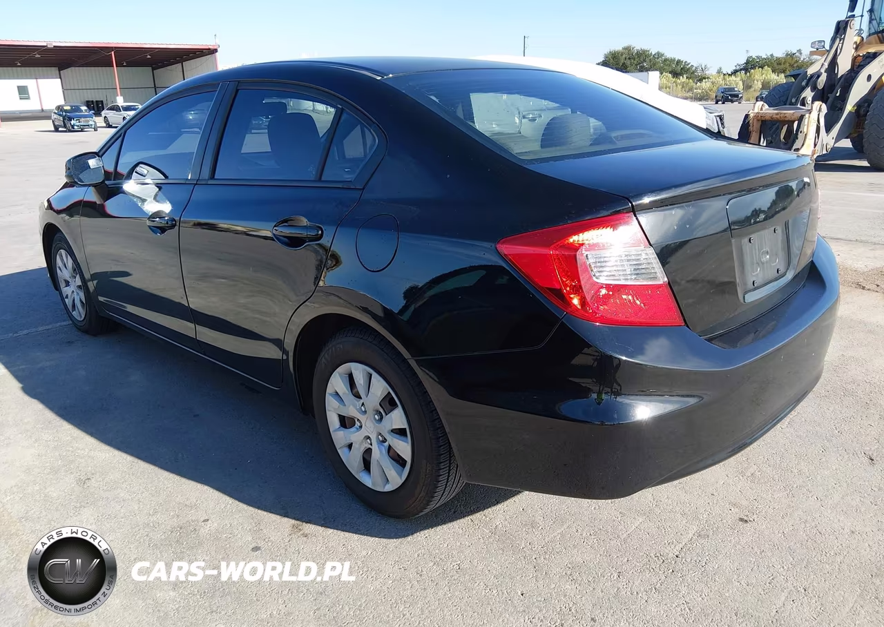 2012 Honda Civic Lx VIN:2HGFB2F57CH588435 - 3