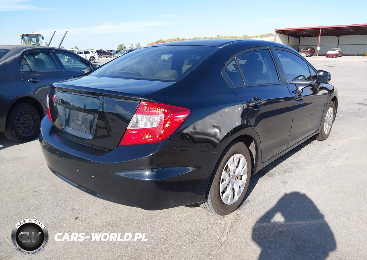 2012 Honda Civic Lx VIN:2HGFB2F57CH588435 - 4