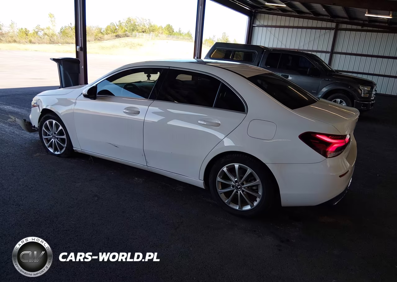 2019 Mercedes-Benz A 220 VIN:WDD3G4EB2KW024574 - 3