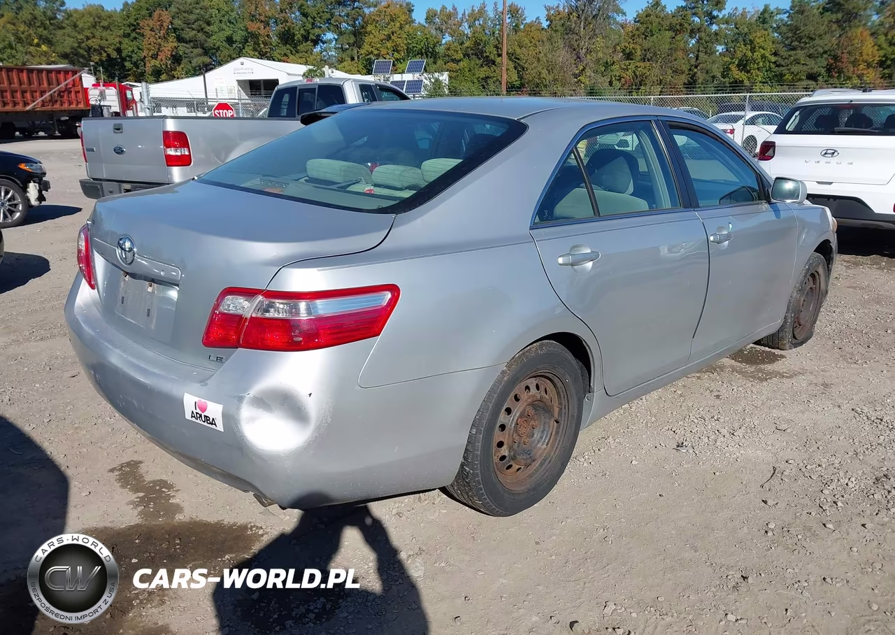 2007 Toyota Camry Le VIN:4T1BE46K77U174611 - 4