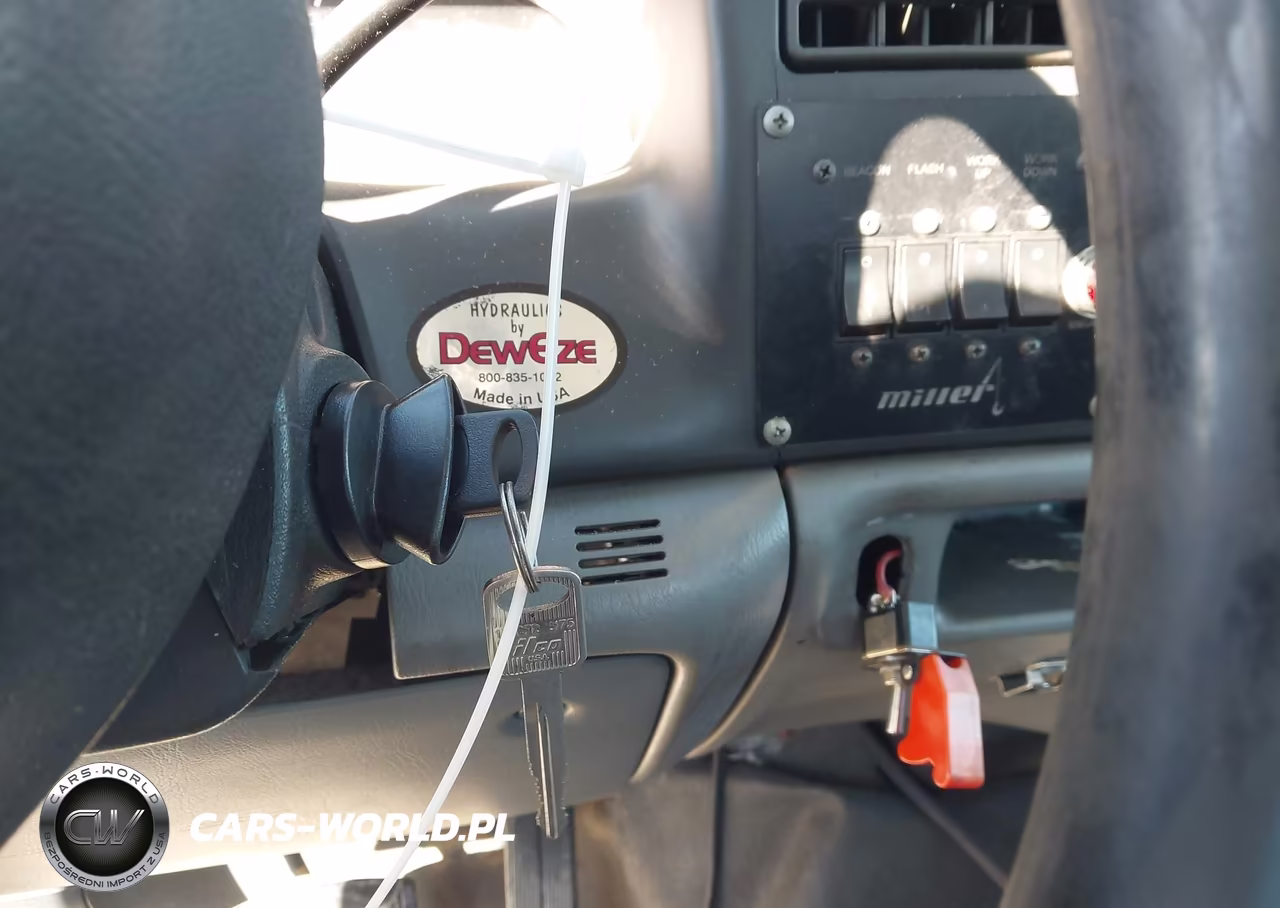2003 Ford F450 Super Duty VIN:1FDXF46P13ED84804 - 10