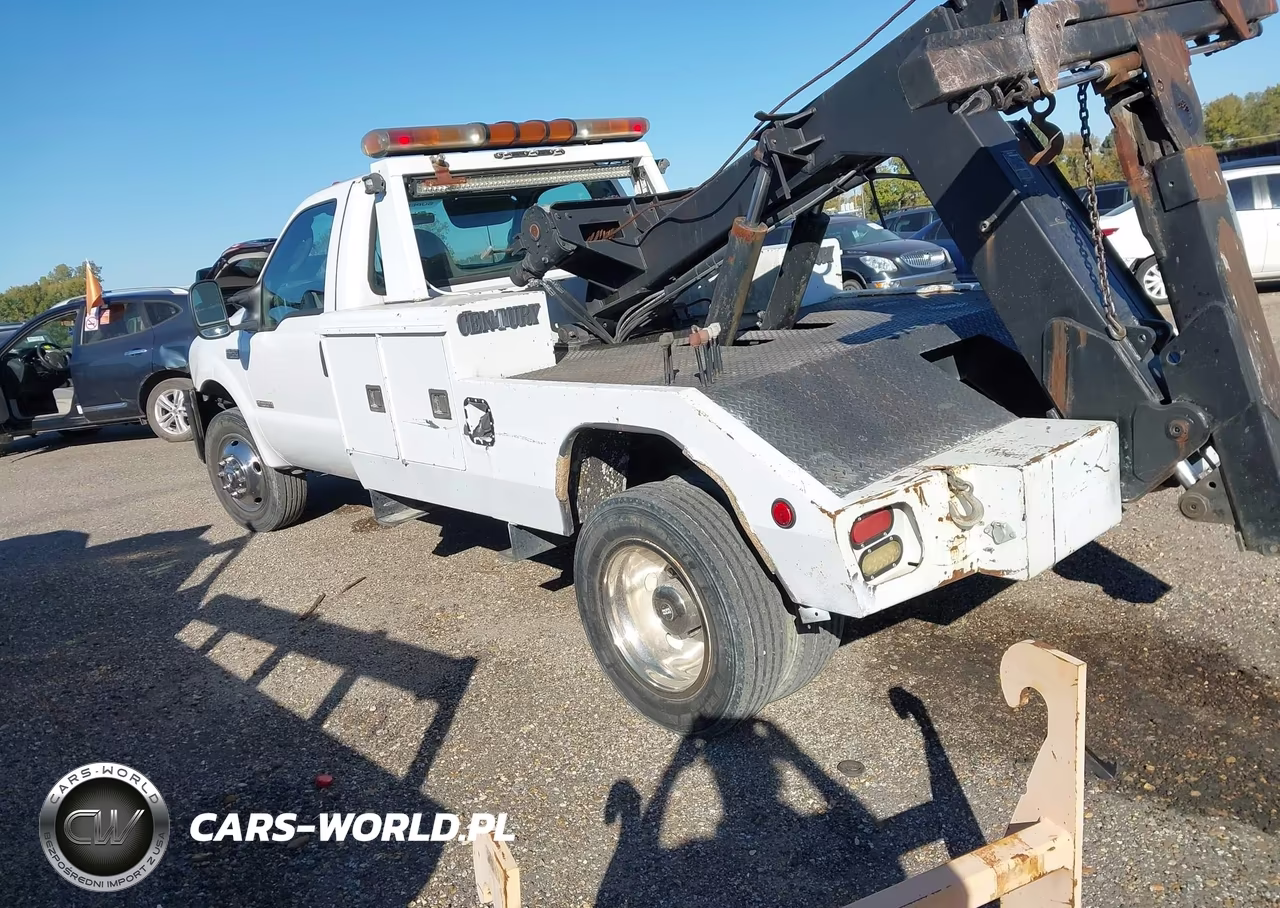 2003 Ford F450 Super Duty VIN:1FDXF46P13ED84804 - 3