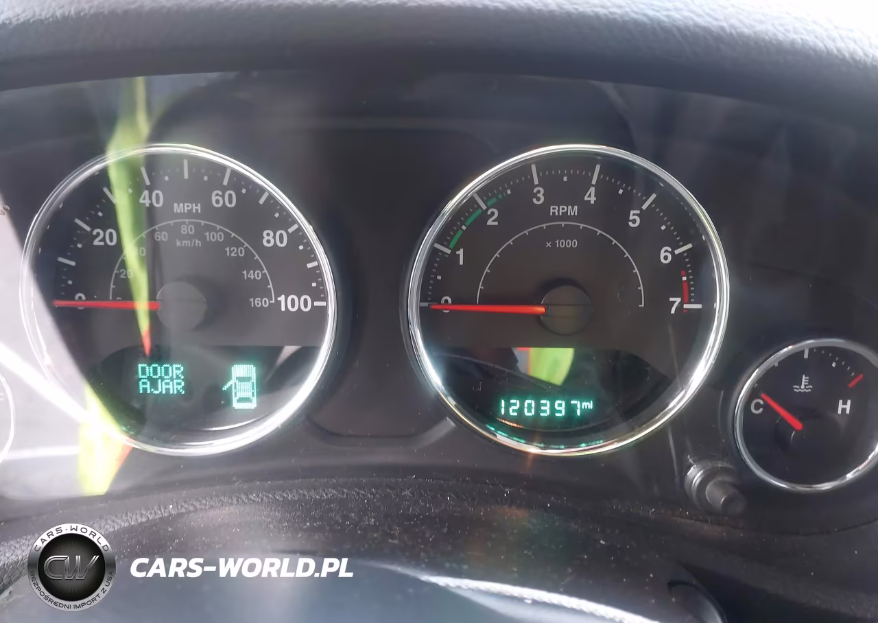 2018 Jeep Wrangler Jk Unlimited Sport S 4X4 VIN:1C4BJWDG7JL894868 - 7
