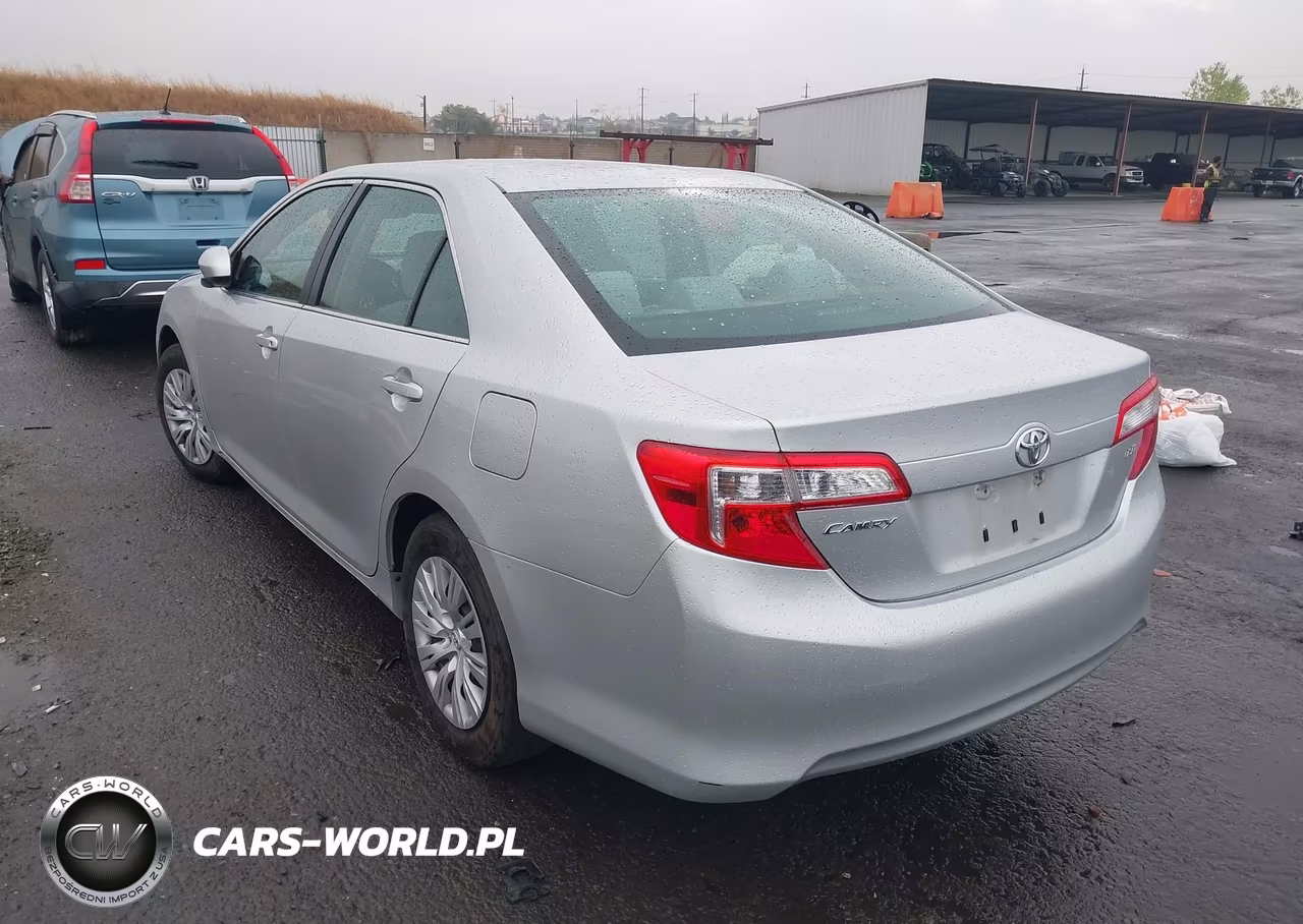 2012 Toyota Camry Le VIN:4T1BF1FK5CU035373 - 3
