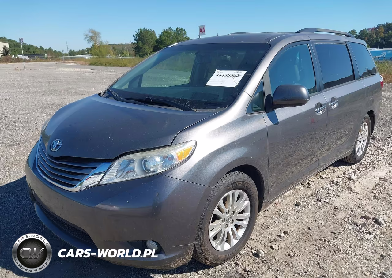 2017 Toyota Sienna Xle 8 Passenger VIN:5TDYZ3DC5HS895749 - 2